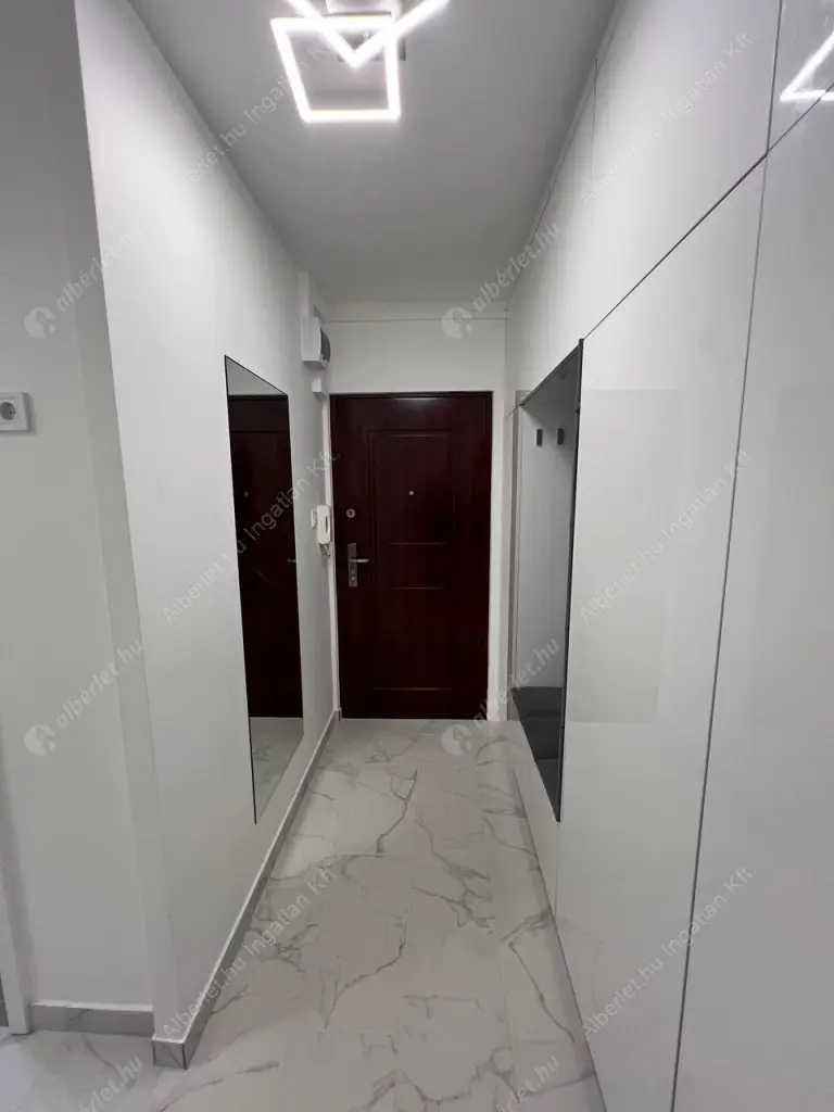 Kiadó albérlet 280000 Ft/hó áron: Budapest, XI. kerület  Tétényi út. Mérete: 48 nm, 2 szobás | Alberlet.hu - 6618397