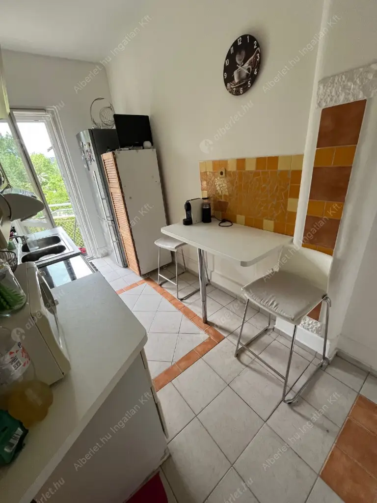 Kiadó albérlet 260000 Ft/hó áron: Budapest, XI. kerület  Thallóczy Lajos utca. Mérete: 51 nm, 1 szobás | Alberlet.hu - 6530496