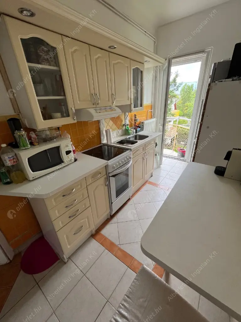 Kiadó albérlet 260000 Ft/hó áron: Budapest, XI. kerület  Thallóczy Lajos utca. Mérete: 51 nm, 1 szobás | Alberlet.hu - 6530497