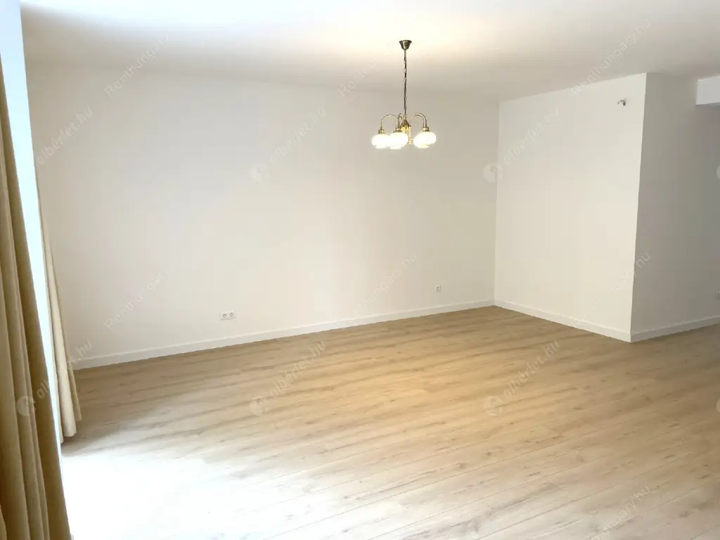 Kiadó albérlet 500000 Ft/hó áron: Budapest, XI. kerület  Ulászló utca. Mérete: 100 nm, 4 szobás | Alberlet.hu - 5997425