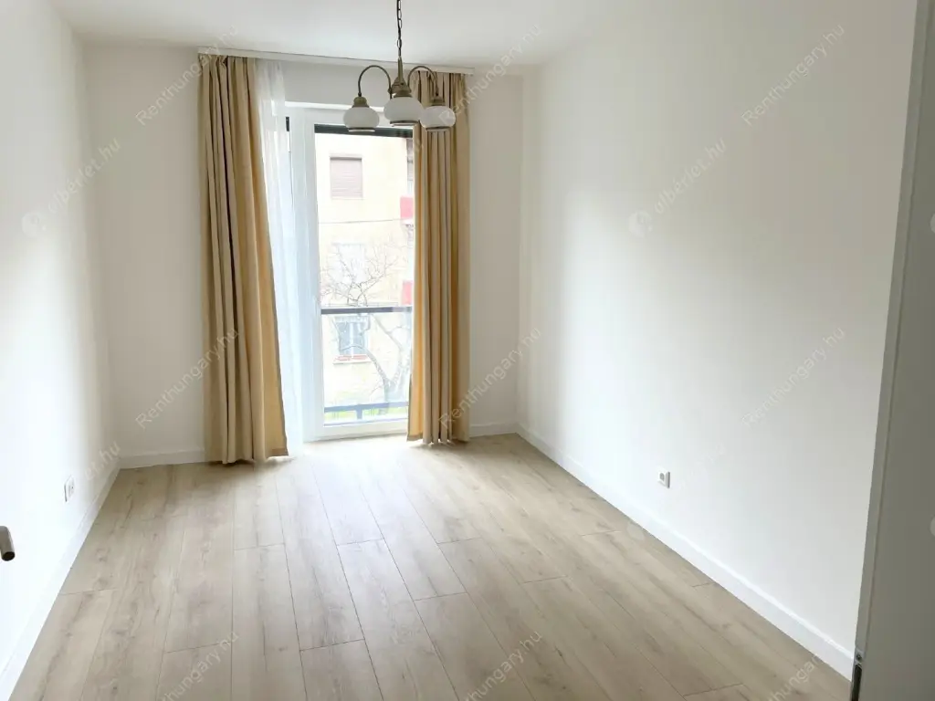 Kiadó albérlet 500000 Ft/hó áron: Budapest, XI. kerület  Ulászló utca. Mérete: 100 nm, 4 szobás | Alberlet.hu - 5997429