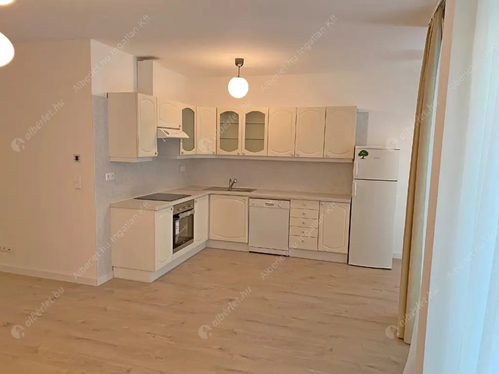 Kiadó albérlet 500000 Ft/hó áron: Budapest, XI. kerület  Ulászló utca. Mérete: 100 nm, 4 szobás | Alberlet.hu - 6552465