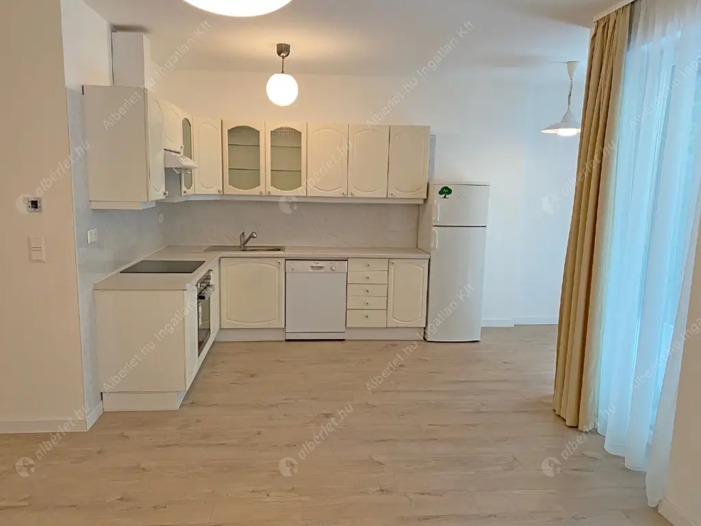 Kiadó albérlet 500000 Ft/hó áron: Budapest, XI. kerület  Ulászló utca. Mérete: 100 nm, 4 szobás | Alberlet.hu - 6552466