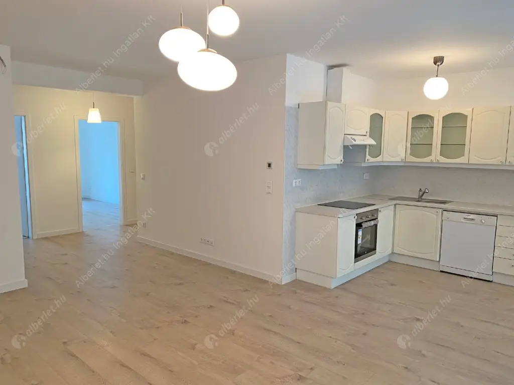 Kiadó albérlet 500000 Ft/hó áron: Budapest, XI. kerület  Ulászló utca. Mérete: 100 nm, 4 szobás | Alberlet.hu - 6552467