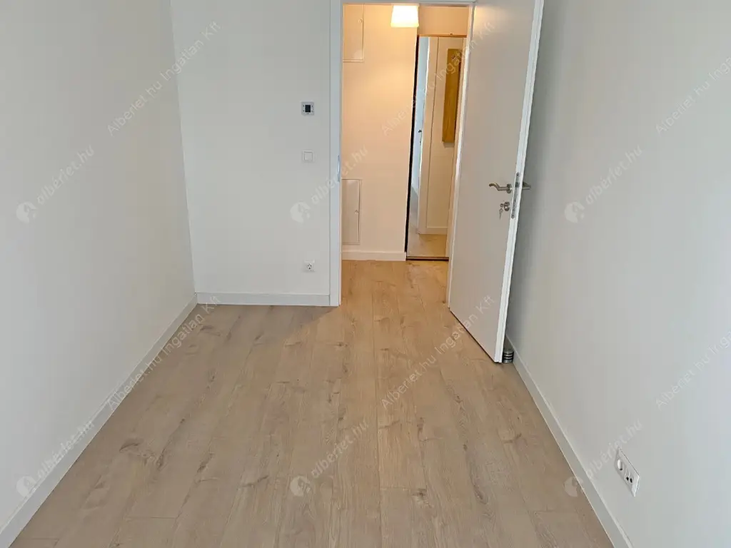 Kiadó albérlet 500000 Ft/hó áron: Budapest, XI. kerület  Ulászló utca. Mérete: 100 nm, 4 szobás | Alberlet.hu - 6552483