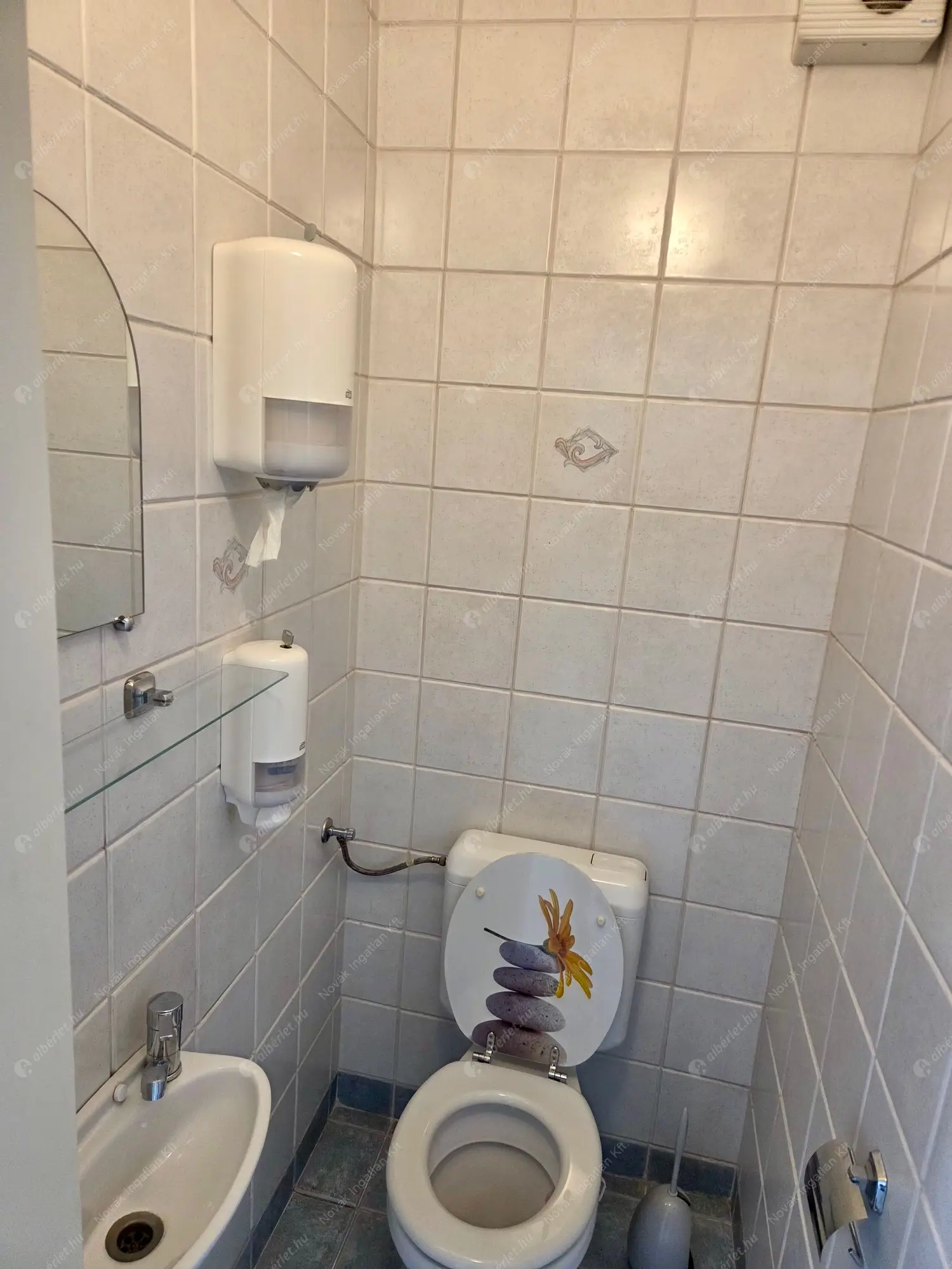 Kiadó albérlet 270000 Ft/hó áron: Budapest, XI. kerület  Ulászló utca. Mérete: 57 nm, 2 szobás | Alberlet.hu - 6579521