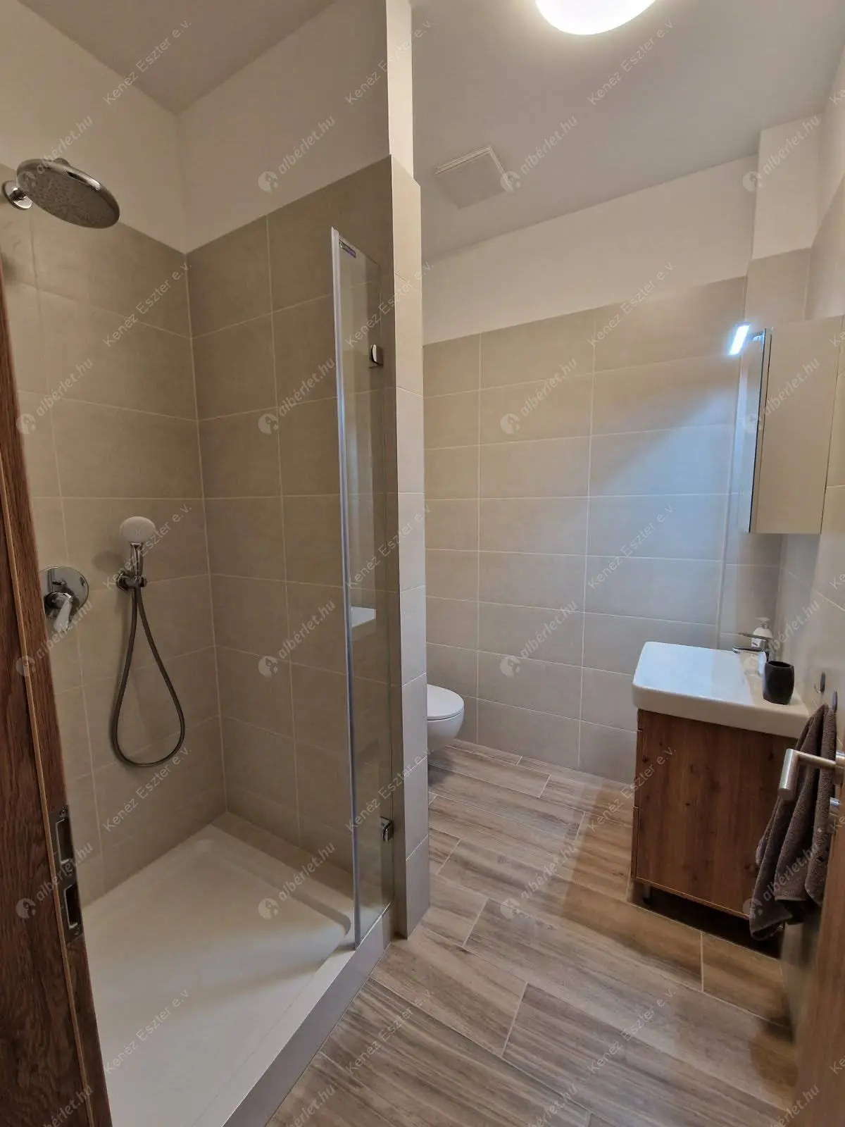 Kiadó albérlet 330000 Ft/hó áron: Budapest, XI. kerület  Vahot utca. Mérete: 51 nm, 2 szobás | Alberlet.hu - 6553558