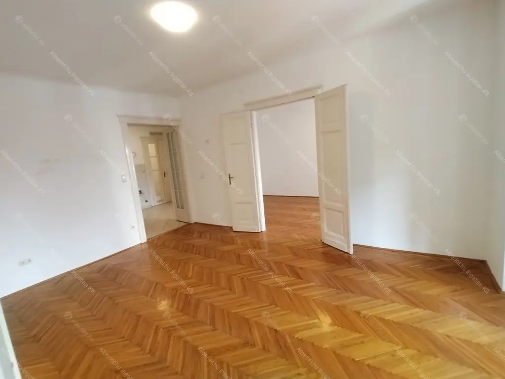 Kiadó albérlet 400000 Ft/hó áron: Budapest, XI. kerület  Vak Bottyán utca. Mérete: 110 nm, 3 szobás | Alberlet.hu - 6708706