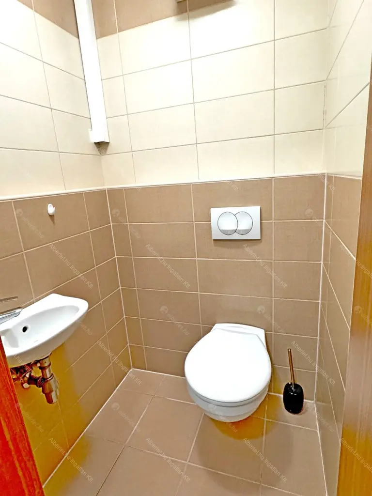 Kiadó albérlet 310000 Ft/hó áron: Budapest, XI. kerület  Váli utca. Mérete: 56 nm, 2 szobás | Alberlet.hu - 6684725