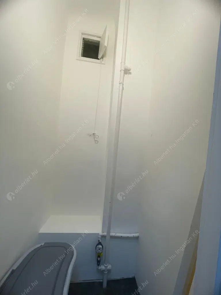Kiadó albérlet 240000 Ft/hó áron: Budapest, XI. kerület  Villányi út. Mérete: 50 nm, 2 szobás | Alberlet.hu - 6634054