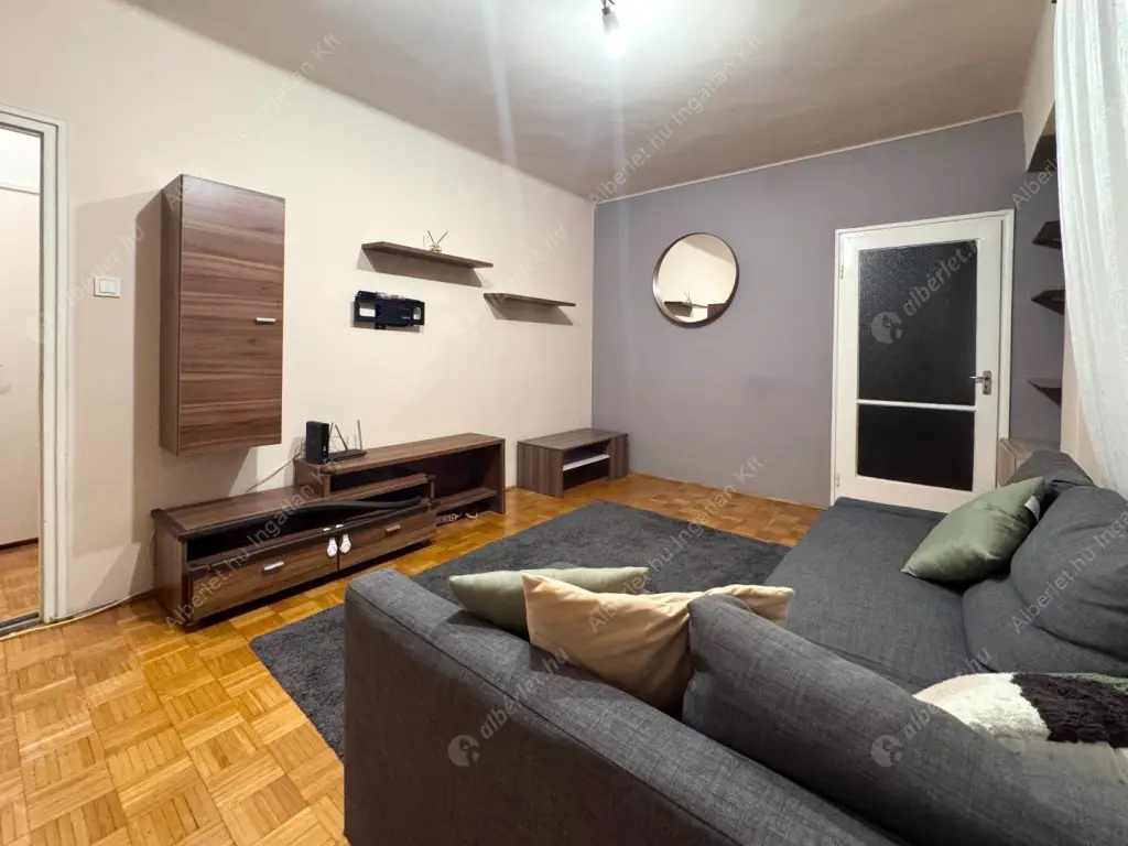 Kiadó albérlet 450000 Ft/hó áron: Budapest, XI. kerület  Villányi út. Mérete: 70 nm, 3 szobás | Alberlet.hu - 6630279