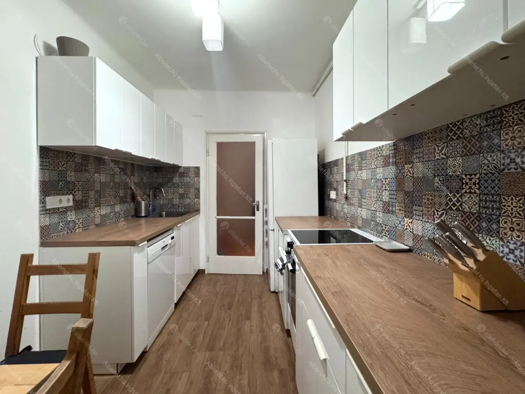 Kiadó albérlet 350000 Ft/hó áron: Budapest, XI. kerület  Villányi út. Mérete: 70 nm, 3 szobás | Alberlet.hu - 6677219