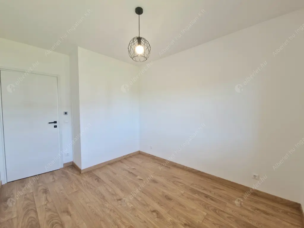 Kiadó albérlet 580000 Ft/hó áron: Budapest, XI. kerület  Virágkertész út. Mérete: 87 nm, 4 szobás | Alberlet.hu - 6581291