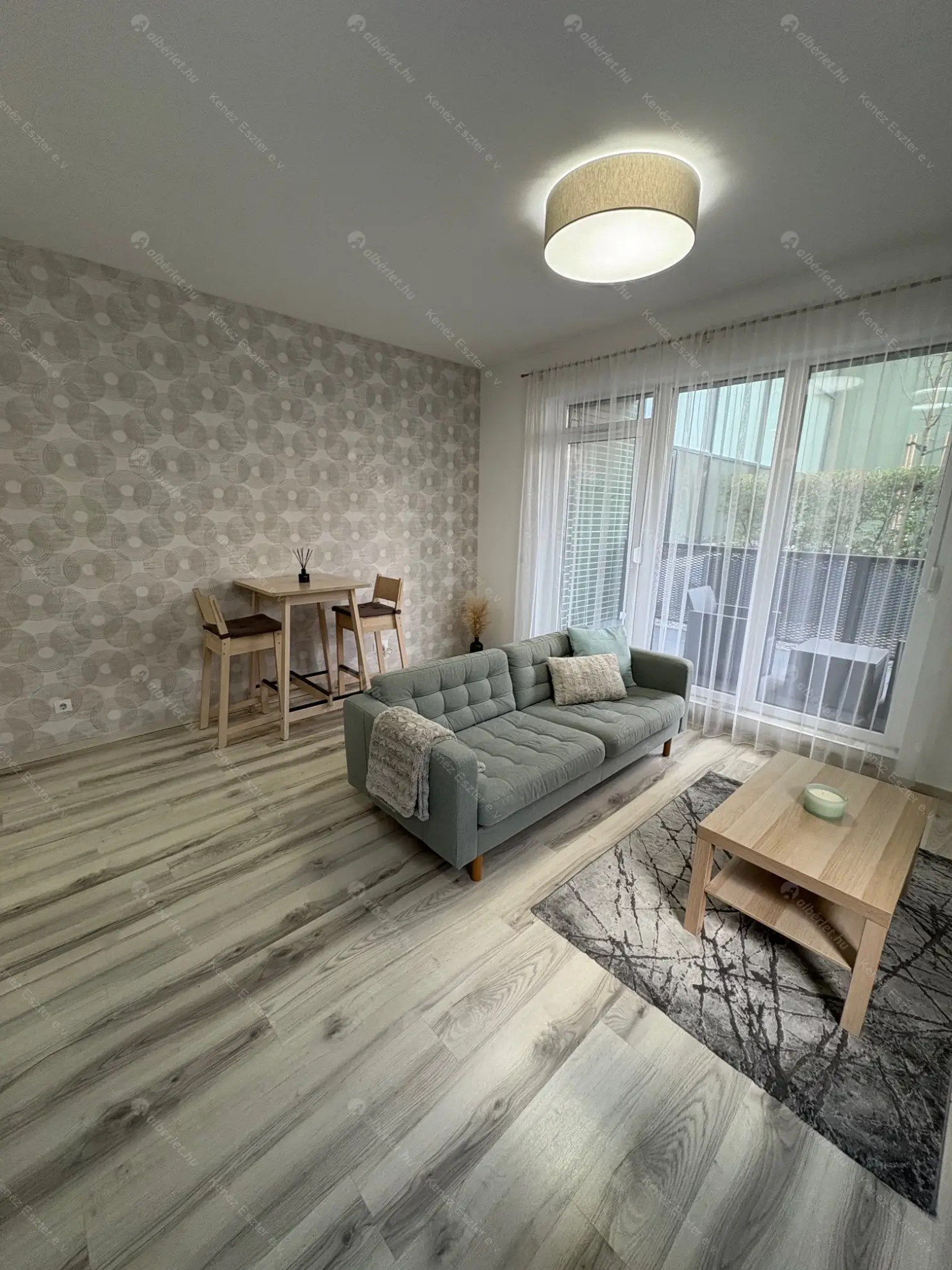 Kiadó albérlet 280000 Ft/hó áron: Budapest, XI. kerület  Völgycsillag utca. Mérete: 40 nm, 1 szobás | Alberlet.hu - 6610186