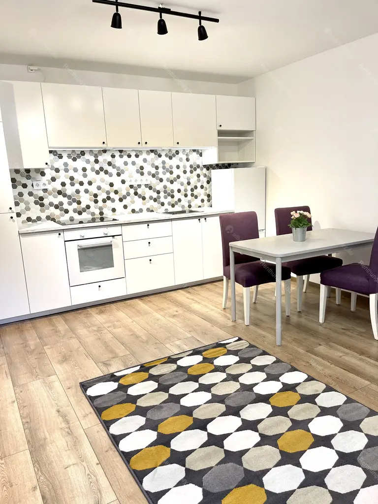 Kiadó albérlet 245000 Ft/hó áron: Budapest, XI. kerület  Zsombolyai utca. Mérete: 40 nm, 1 szobás | Alberlet.hu - 5674264