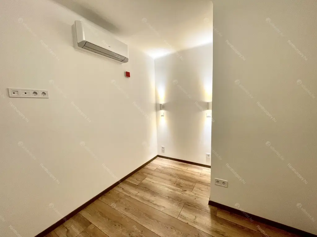 Kiadó albérlet 245000 Ft/hó áron: Budapest, XI. kerület  Zsombolyai utca. Mérete: 40 nm, 1 szobás | Alberlet.hu - 5674275