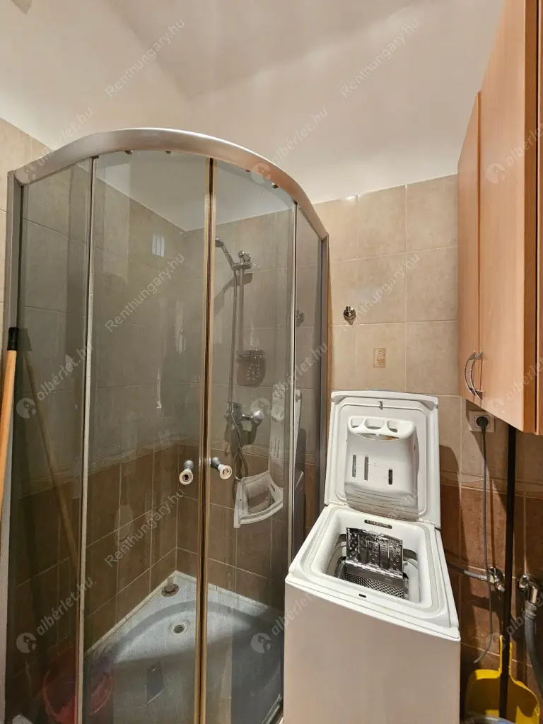 Kiadó albérlet 180000 Ft/hó áron: Budapest, XII. kerület  Agancs út. Mérete: 30 nm, 1 szobás | Alberlet.hu - 6610377