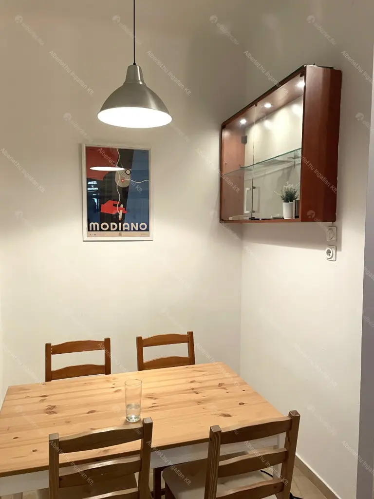 Kiadó albérlet 320000 Ft/hó áron: Budapest, XII. kerület  Alkotás utca. Mérete: 74 nm, 2 szobás | Alberlet.hu - 6659842