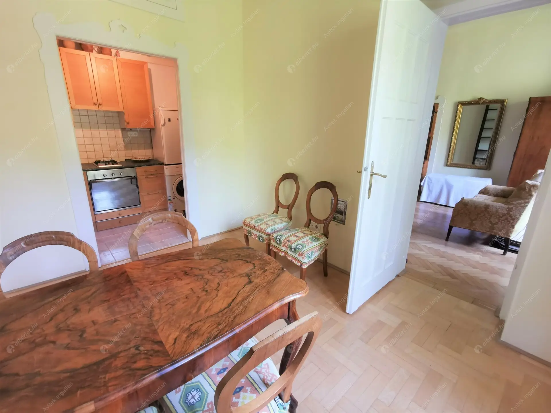 Kiadó albérlet 220000 Ft/hó áron: Budapest, XII. kerület  Alma u. . Mérete: 42 nm, 1 szobás | Alberlet.hu - 6231918