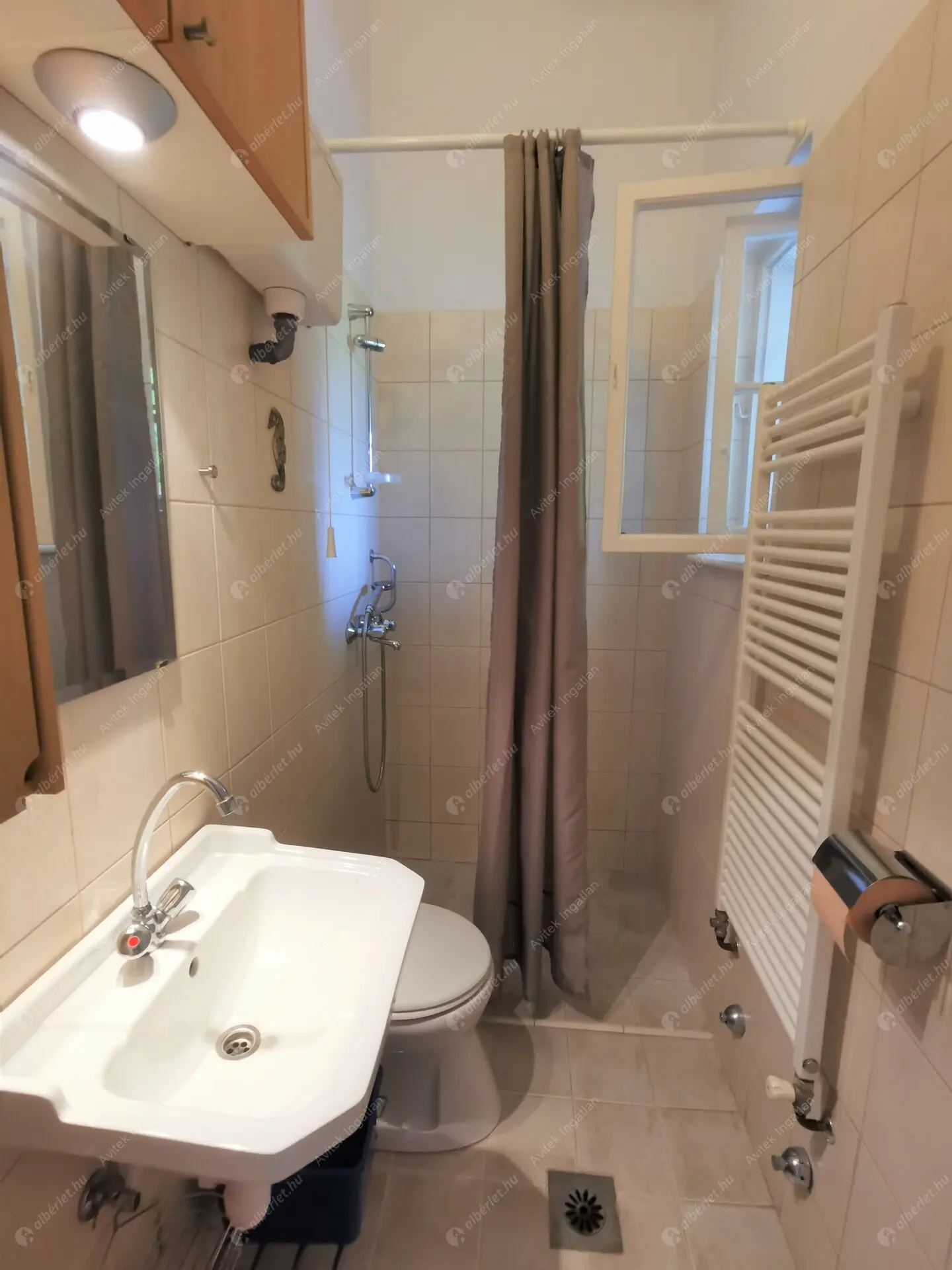 Kiadó albérlet 220000 Ft/hó áron: Budapest, XII. kerület  Alma u. . Mérete: 42 nm, 1 szobás | Alberlet.hu - 6231920