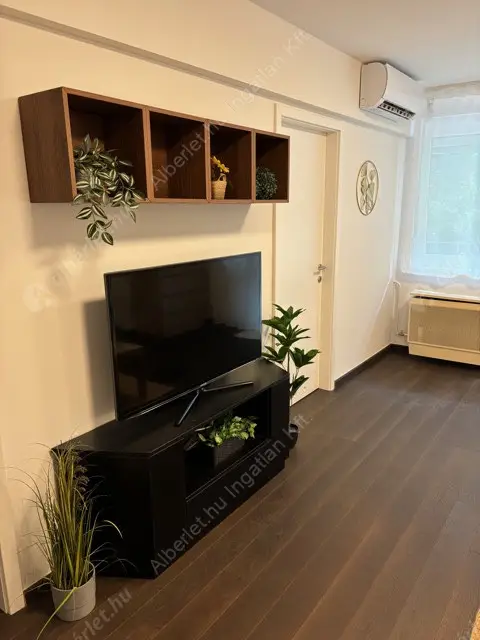 Kiadó albérlet 285000 Ft/hó áron: Budapest, XII. kerület  Bíró utca. Mérete: 56 nm, 1 szobás | Alberlet.hu - 6612899