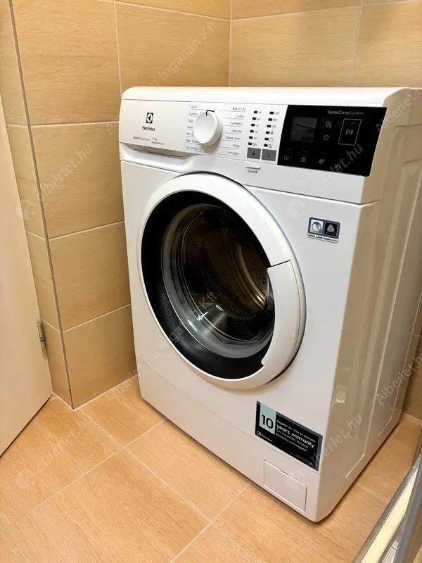 Kiadó albérlet 285000 Ft/hó áron: Budapest, XII. kerület  Bíró utca. Mérete: 56 nm, 1 szobás | Alberlet.hu - 6620118