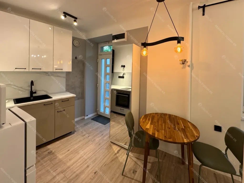 Kiadó albérlet 230000 Ft/hó áron: Budapest, XII. kerület  Böszörményi út. Mérete: 27 nm, 1 szobás | Alberlet.hu - 6704369