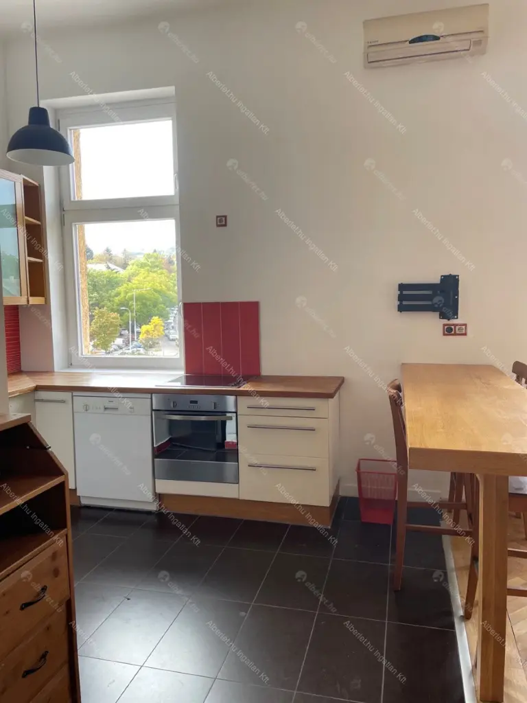 Kiadó albérlet 250000 Ft/hó áron: Budapest, XII. kerület  Böszörményi út. Mérete: 41 nm, 1 szobás | Alberlet.hu - 6660227