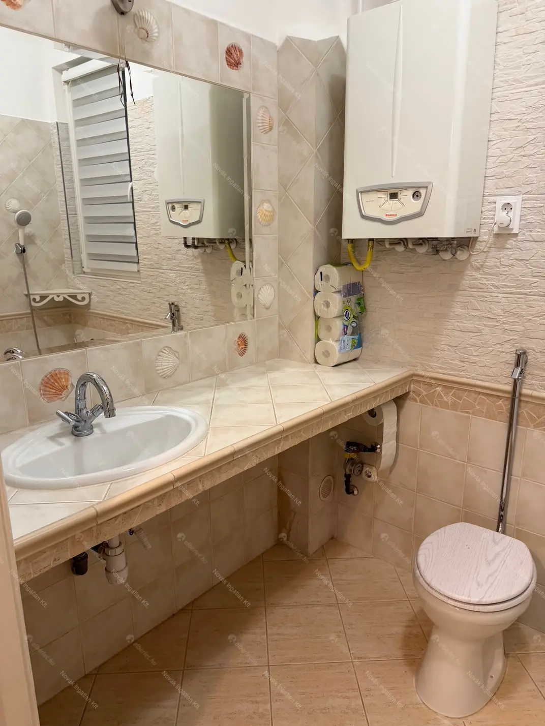 Kiadó albérlet 250000 Ft/hó áron: Budapest, XII. kerület  Böszörményi út. Mérete: 43 nm, 1 szobás | Alberlet.hu - 6693348