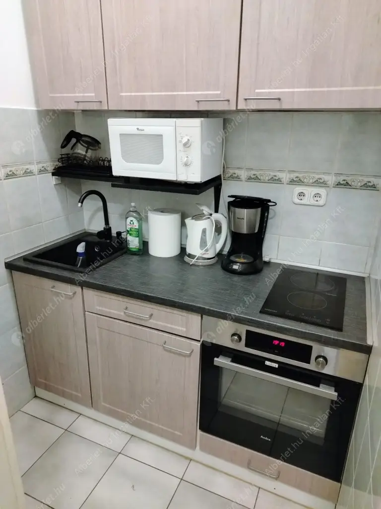 Kiadó albérlet 230000 Ft/hó áron: Budapest, XII. kerület  Böszörményi út. Mérete: 45 nm, 1 szobás | Alberlet.hu - 6572724