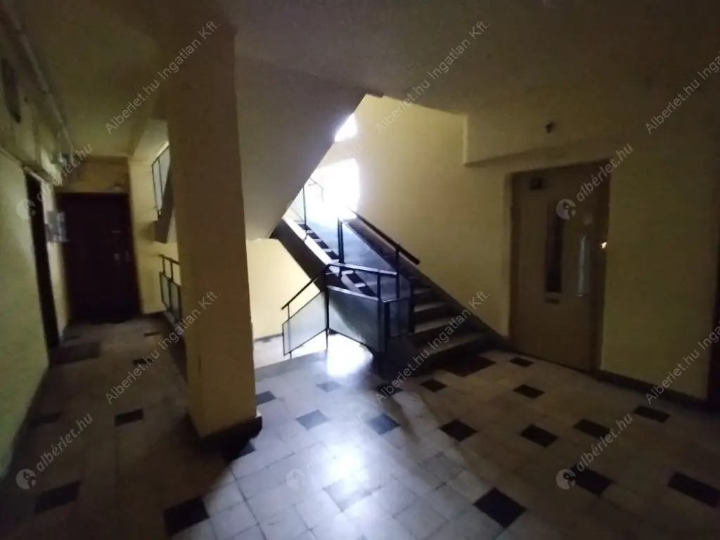 Kiadó albérlet 230000 Ft/hó áron: Budapest, XII. kerület  Böszörményi út. Mérete: 45 nm, 1 szobás | Alberlet.hu - 6572727