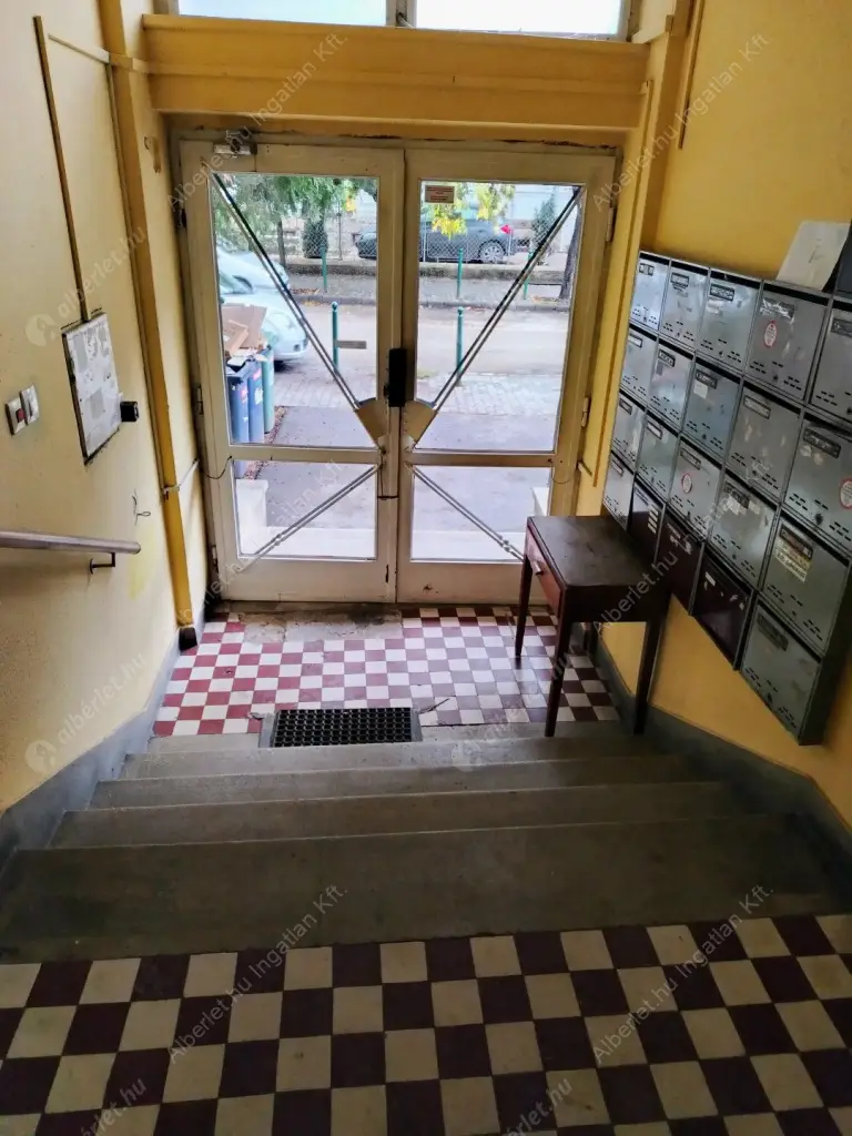 Kiadó albérlet 230000 Ft/hó áron: Budapest, XII. kerület  Böszörményi út. Mérete: 45 nm, 1 szobás | Alberlet.hu - 6572728