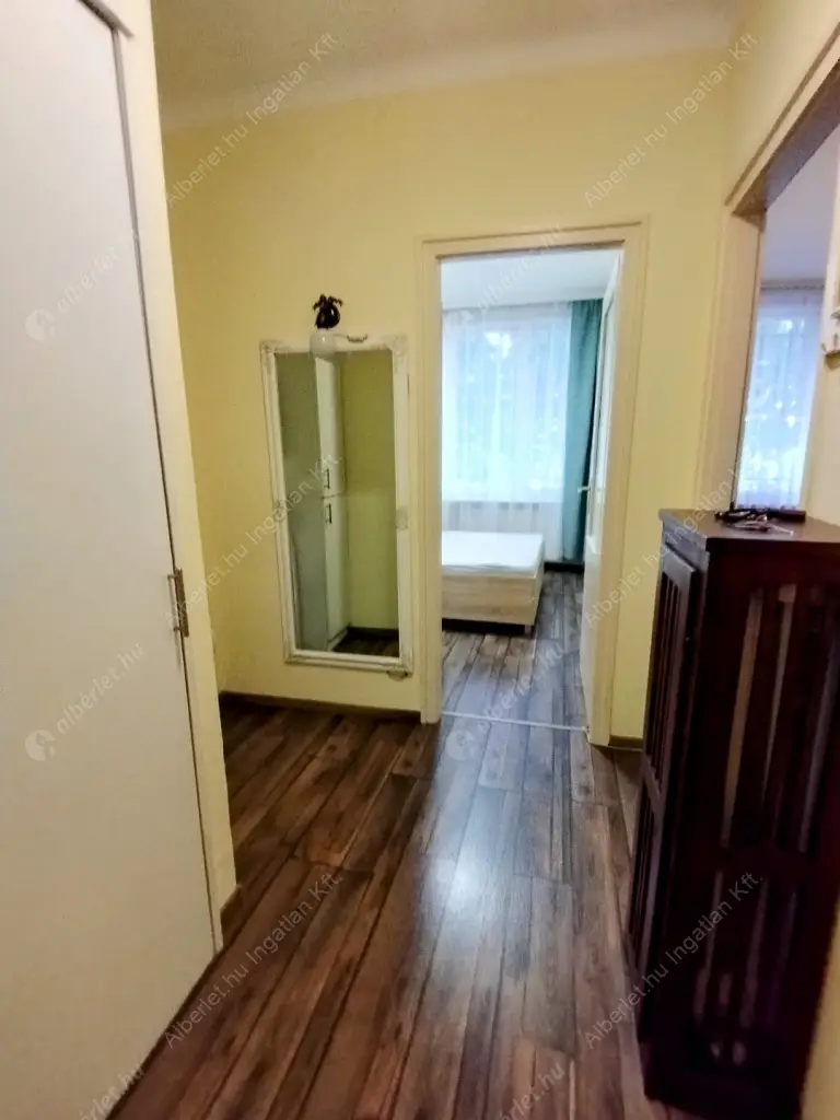 Kiadó albérlet 230000 Ft/hó áron: Budapest, XII. kerület  Böszörményi út. Mérete: 45 nm, 1 szobás | Alberlet.hu - 6572733