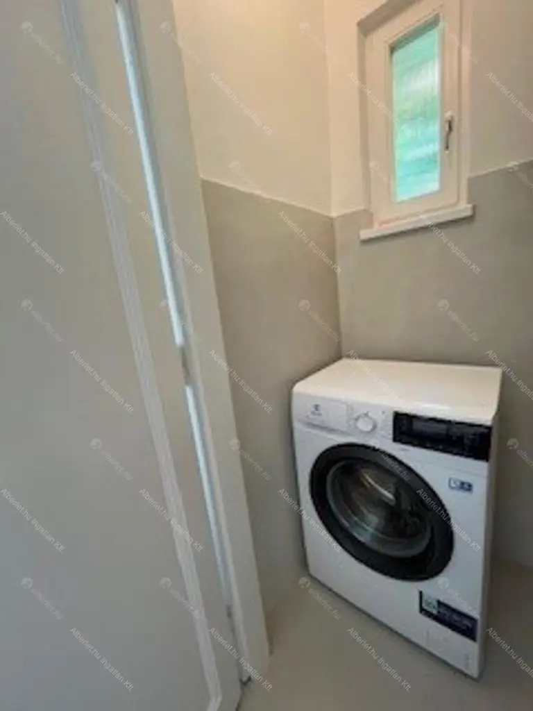 Kiadó albérlet 400000 Ft/hó áron: Budapest, XII. kerület  Böszörményi út. Mérete: 72 nm, 3 szobás | Alberlet.hu - 6680777