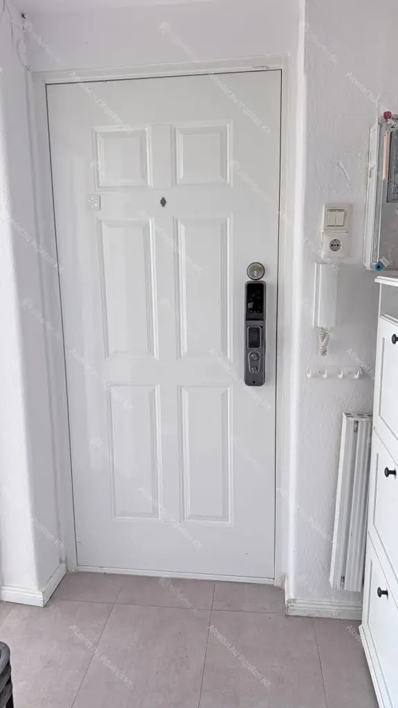 Kiadó albérlet 360000 Ft/hó áron: Budapest, XII. kerület  Böszörményi út. Mérete: 80 nm, 3 szobás | Alberlet.hu - 6645709