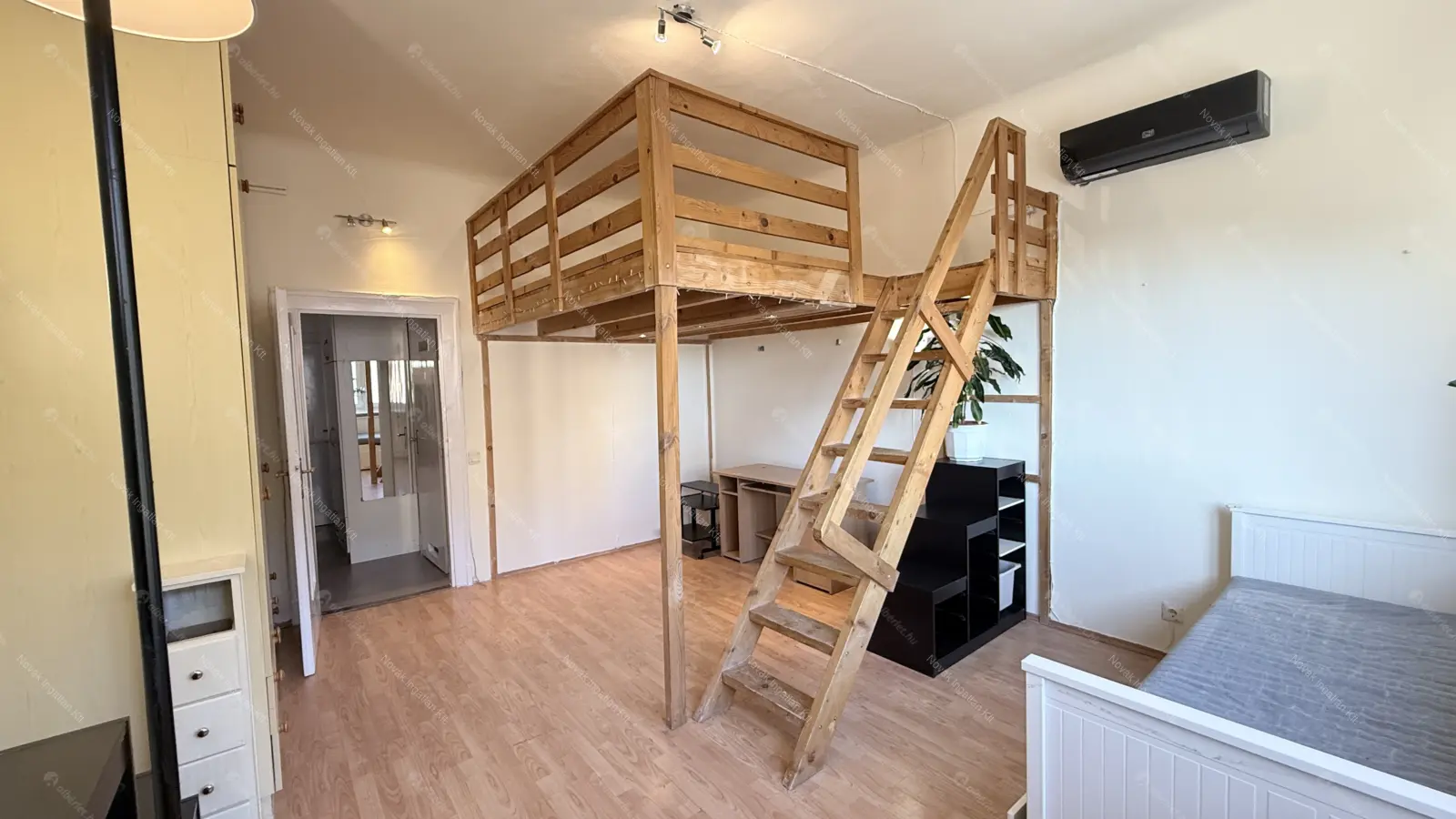 Kiadó albérlet 320000 Ft/hó áron: Budapest, XII. kerület  Böszörményi út. Mérete: 80 nm, 3 szobás | Alberlet.hu - 6670546