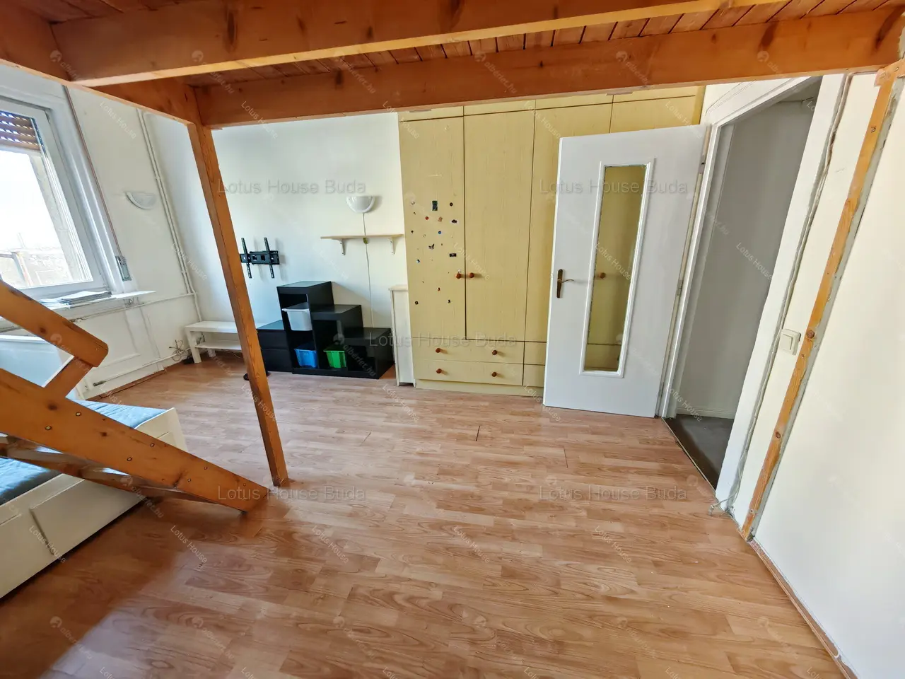 Kiadó albérlet 360000 Ft/hó áron: Budapest, XII. kerület  Böszörményi út. Mérete: 81 nm, 2 szobás | Alberlet.hu - 6667638