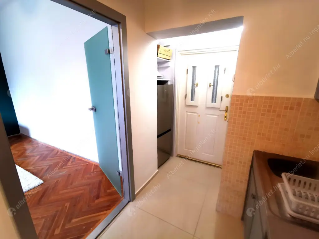 Kiadó albérlet 230000 Ft/hó áron: Budapest, XII. kerület  Bürök utca. Mérete: 30 nm, 1 szobás | Alberlet.hu - 6599532