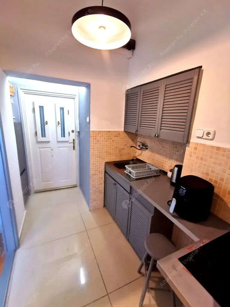 Kiadó albérlet 230000 Ft/hó áron: Budapest, XII. kerület  Bürök utca. Mérete: 30 nm, 1 szobás | Alberlet.hu - 6599533
