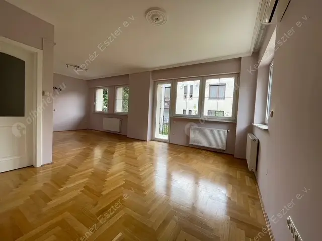 Kiadó albérlet 952000 Ft/hó áron: Budapest, XII. kerület  Csipke utca. Mérete: 300 nm, 6 szobás | Alberlet.hu - 6491730