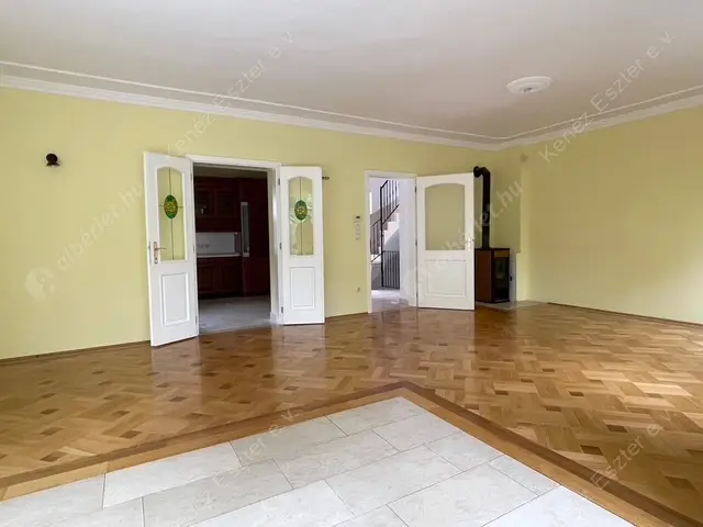 Kiadó albérlet 952000 Ft/hó áron: Budapest, XII. kerület  Csipke utca. Mérete: 300 nm, 6 szobás | Alberlet.hu - 6491743