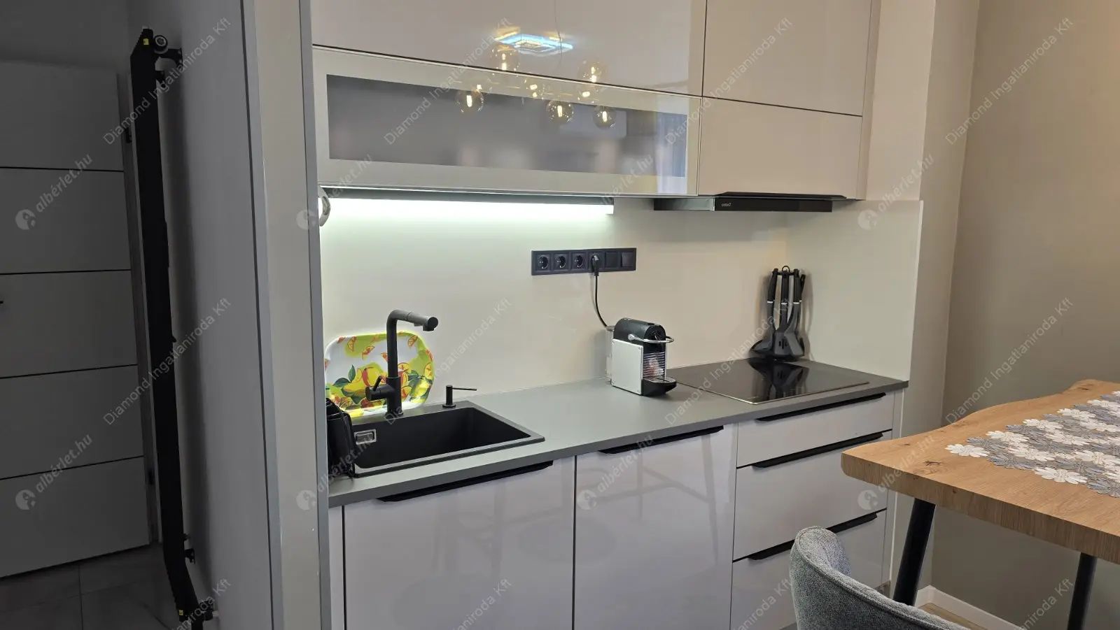 Kiadó albérlet 320000 Ft/hó áron: Budapest, XII. kerület  Csipke utca. Mérete: 45 nm, 1 szobás | Alberlet.hu - 6543793