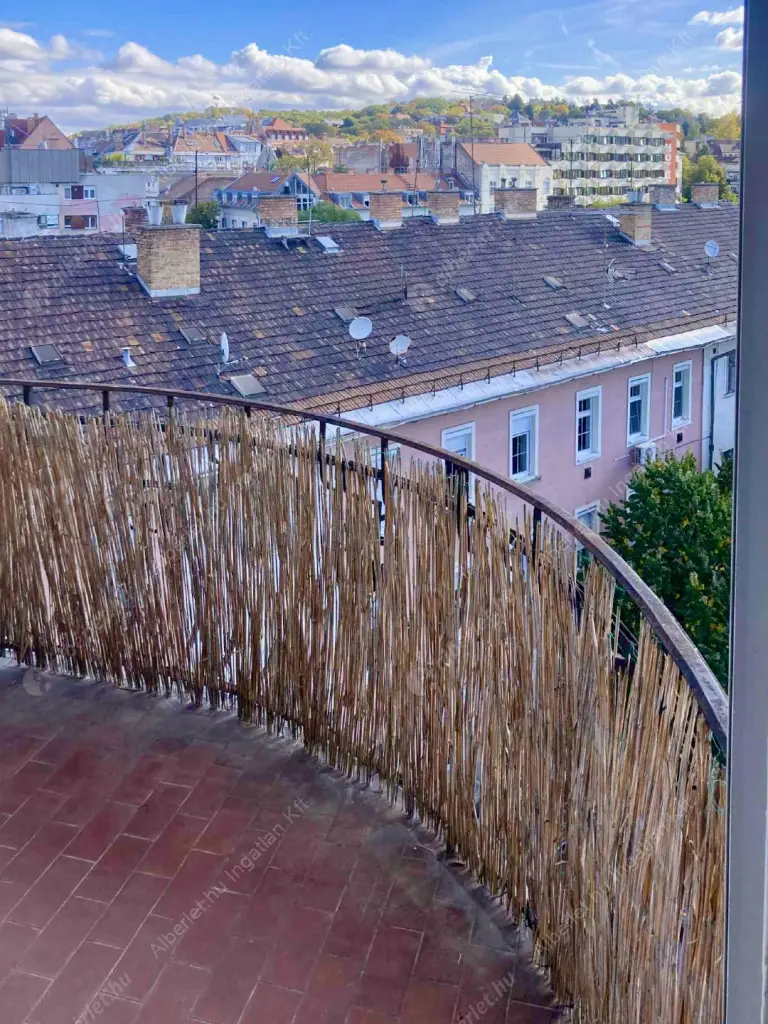 Kiadó albérlet 299000 Ft/hó áron: Budapest, XII. kerület  Csörsz utca. Mérete: 87 nm, 2 szobás | Alberlet.hu - 6596442