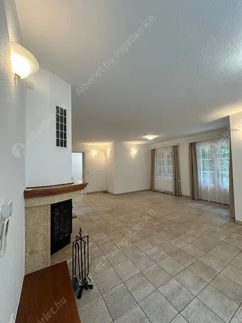 Kiadó albérlet 1320000 Ft/hó áron: Budapest, XII. kerület  Diana utca. Mérete: 200 nm, 4 szobás | Alberlet.hu - 6575386