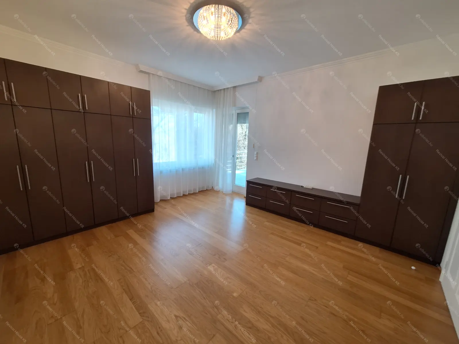 Kiadó albérlet 1200000 Ft/hó áron: Budapest, XII. kerület  Diós árok. Mérete: 200 nm, 5 szobás | Alberlet.hu - 6668402