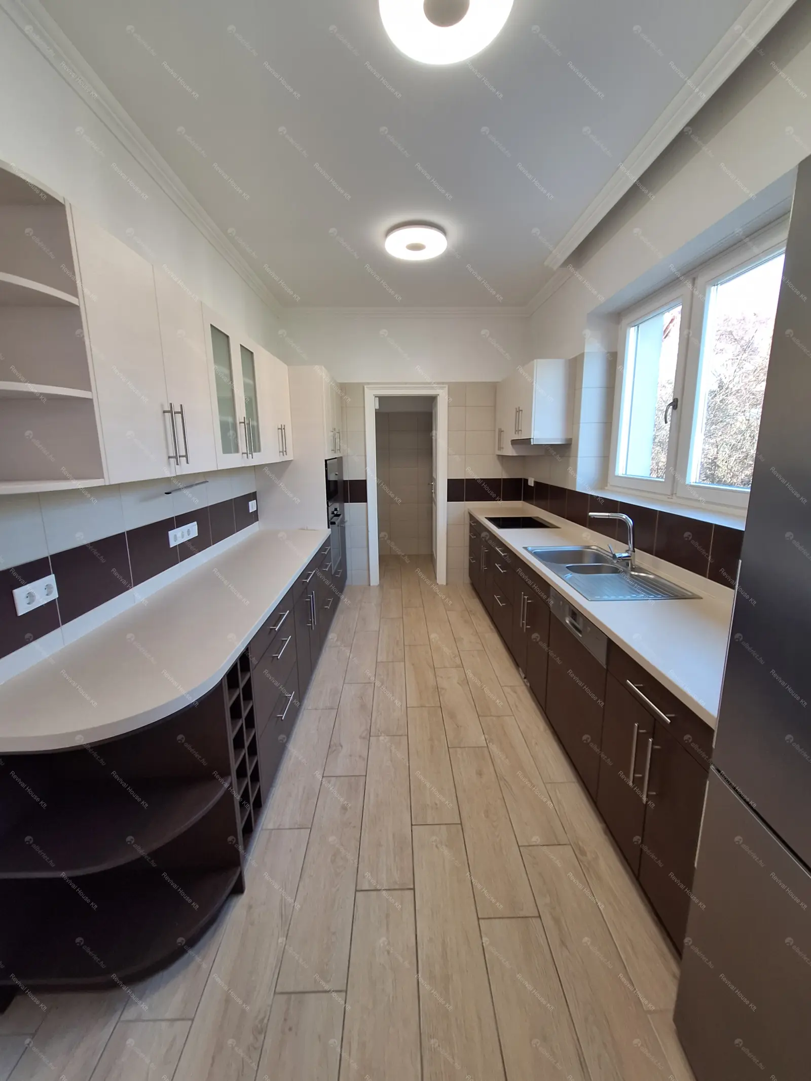 Kiadó albérlet 1200000 Ft/hó áron: Budapest, XII. kerület  Diós árok. Mérete: 200 nm, 5 szobás | Alberlet.hu - 6668408