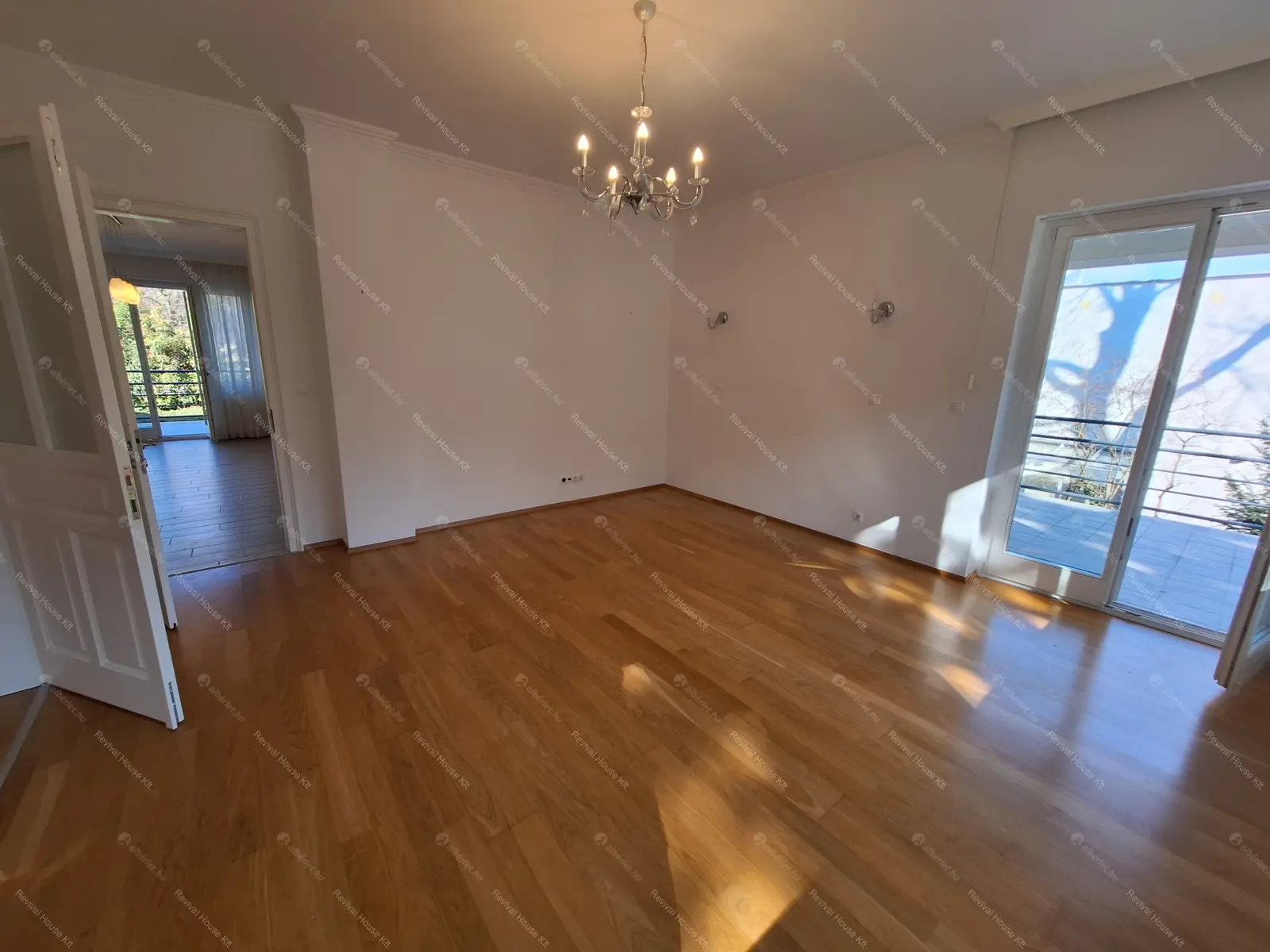 Kiadó albérlet 1200000 Ft/hó áron: Budapest, XII. kerület  Diós árok. Mérete: 200 nm, 5 szobás | Alberlet.hu - 6668417