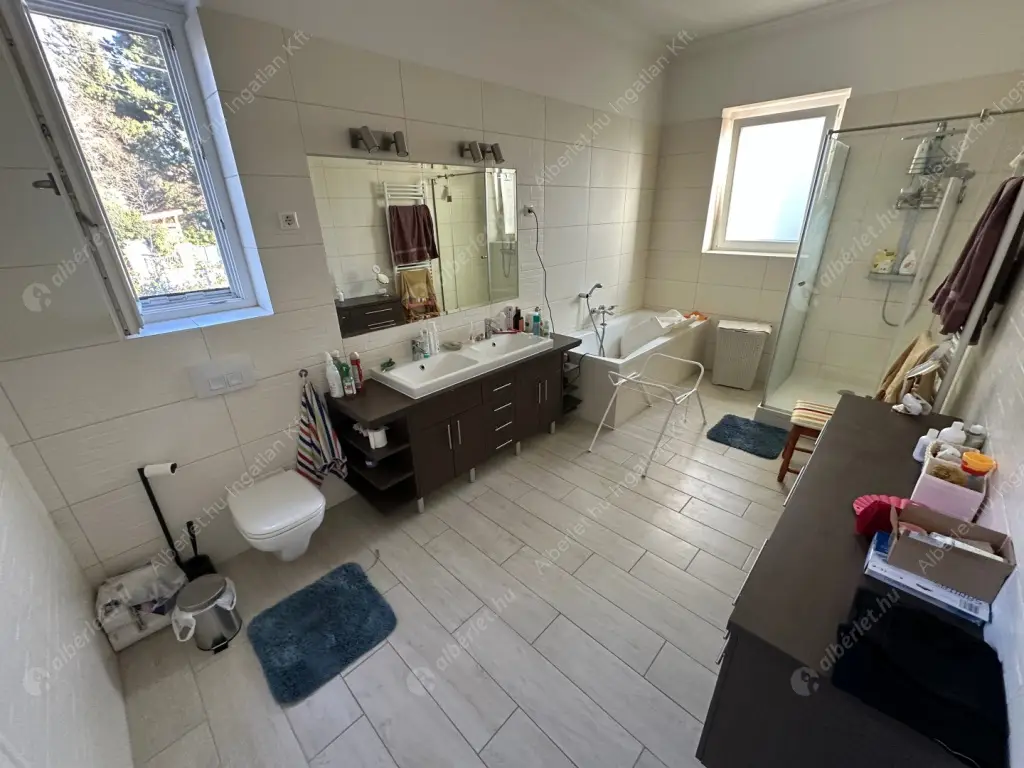 Kiadó albérlet 1200000 Ft/hó áron: Budapest, XII. kerület  Diós árok. Mérete: 200 nm, 5 szobás | Alberlet.hu - 6636971