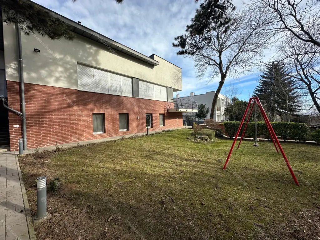 Kiadó albérlet 1100000 Ft/hó áron: Budapest, XII. kerület  Diós árok. Mérete: 200 nm, 5 szobás | Alberlet.hu - 6700874