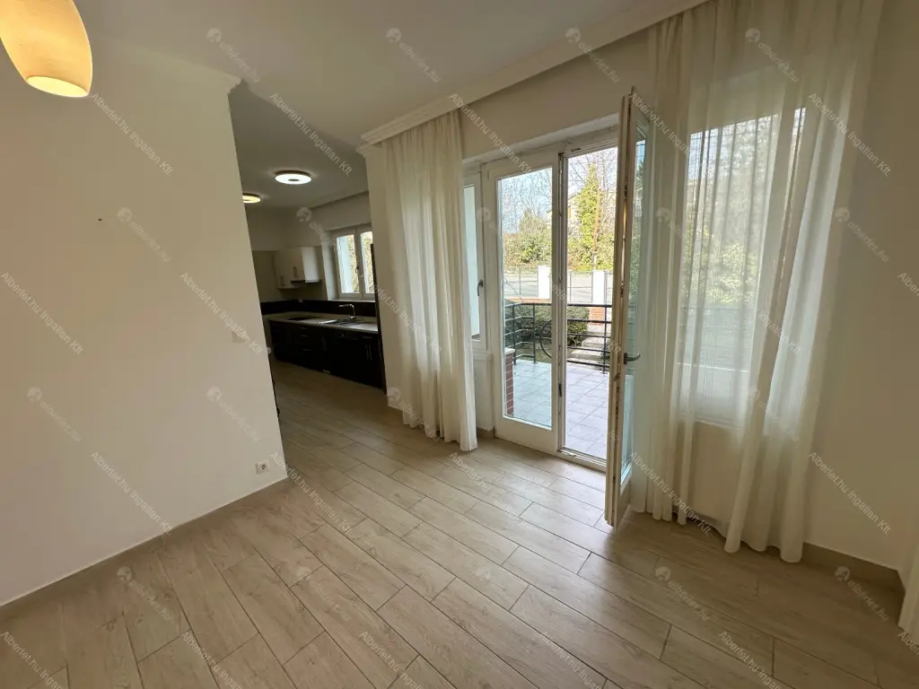 Kiadó albérlet 1100000 Ft/hó áron: Budapest, XII. kerület  Diós árok. Mérete: 200 nm, 5 szobás | Alberlet.hu - 6700883